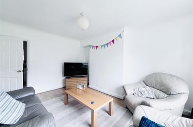 Abbey Bridge, Lenton, Nottingham - Image 2